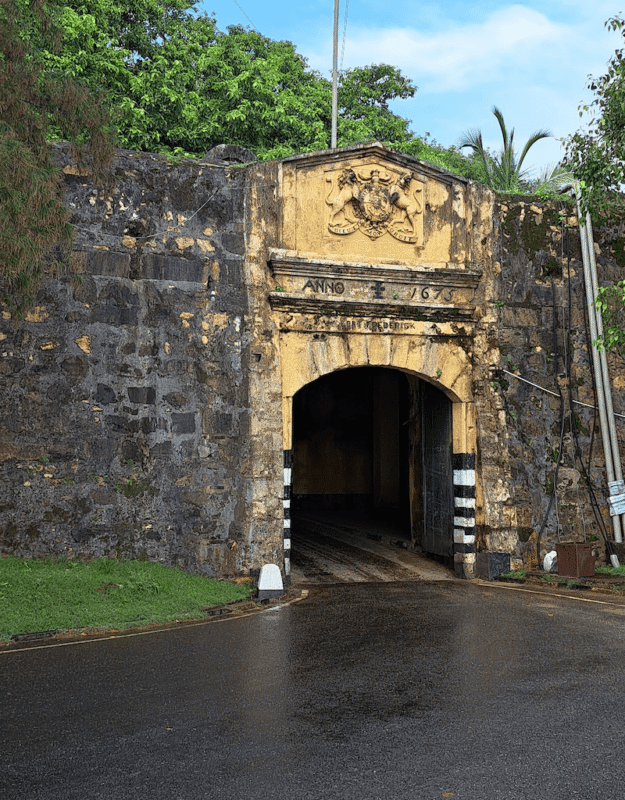 Fort Frederick entrance Trincomalee city sightseeing tour - top attractions near Nilaveli
