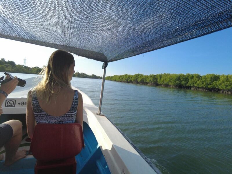 Lagoon boat tour in Nilaveli - authentic village experience with local operator