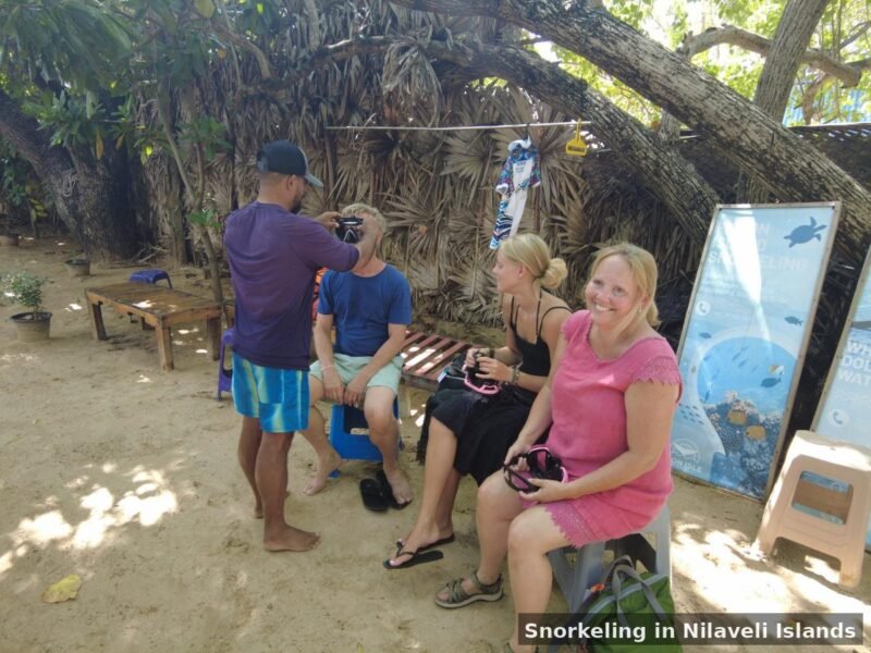 the customers ready to go angel rock snorkeling in nilaveli,then they select gears good fits for them
